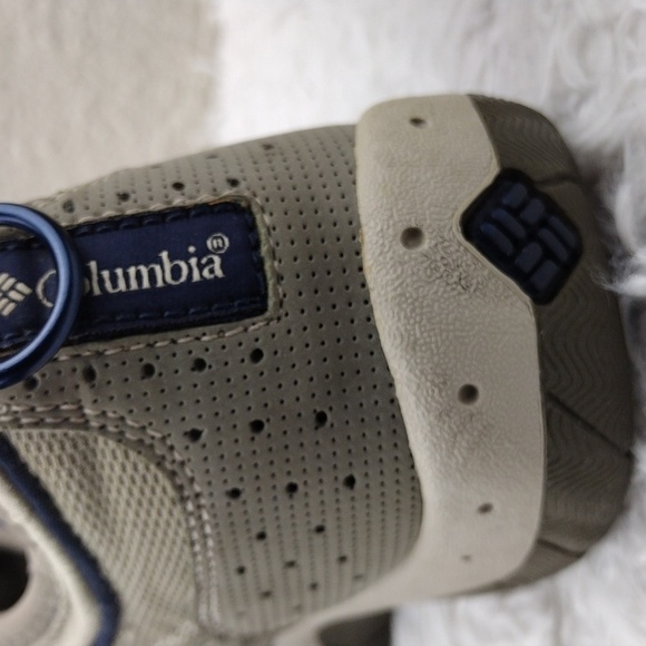 Columbia Watusi Grey Fabric Toggle Upper Round Toe Slip On Water Training Shoe - Picture 15 of 16